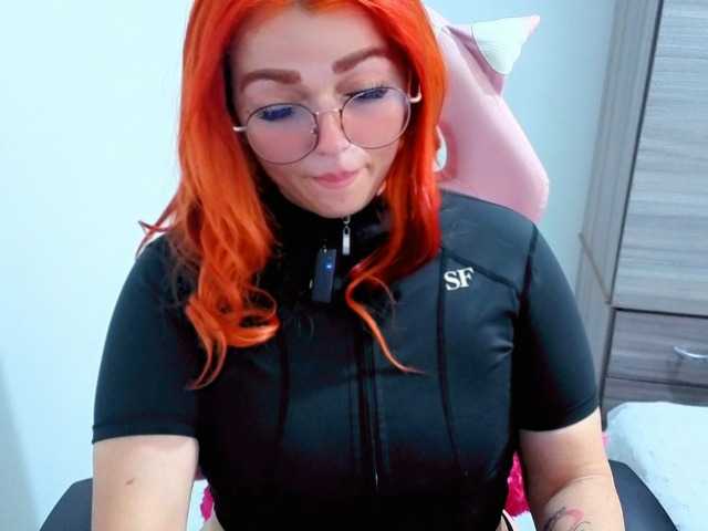 Alexatexass live cam on BongaCams
