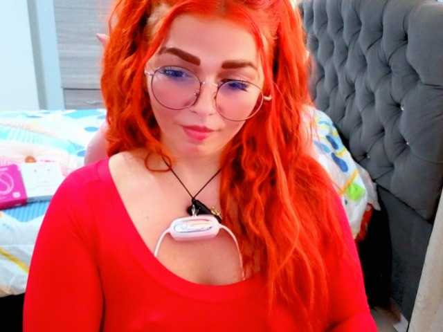 Alexatexass live cam on BongaCams