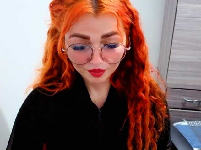 Alexatexass live cam on BongaCams
