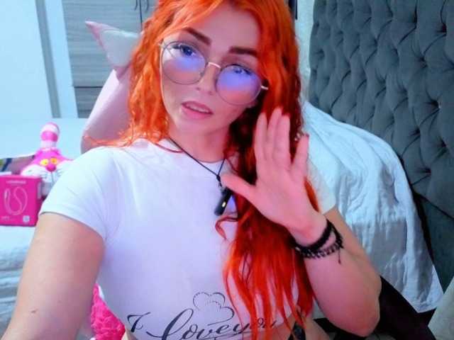 Alexatexass live cam on BongaCams