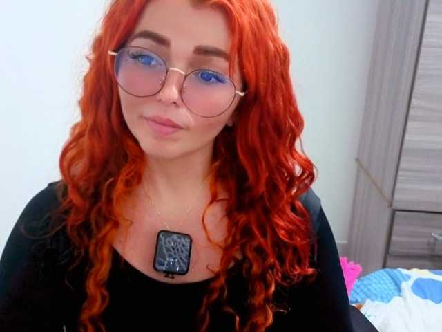 Alexatexass live cam on BongaCams