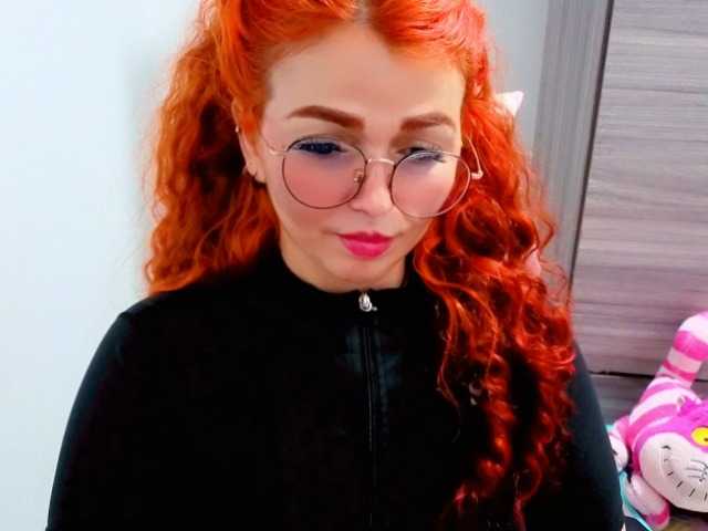 Alexatexass live cam on BongaCams