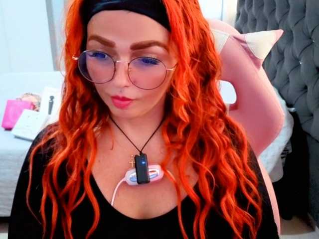 Alexatexass live cam on BongaCams