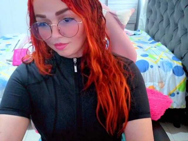 Alexatexass live cam on BongaCams