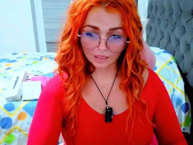 Alexatexass Live Webcam on BongaCams