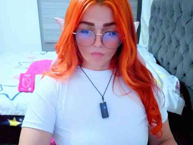 Este modelo está en vivo ahora. Alexatexass