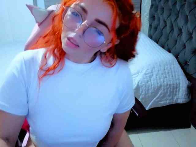 Alexatexass Live Webcam on BongaCams