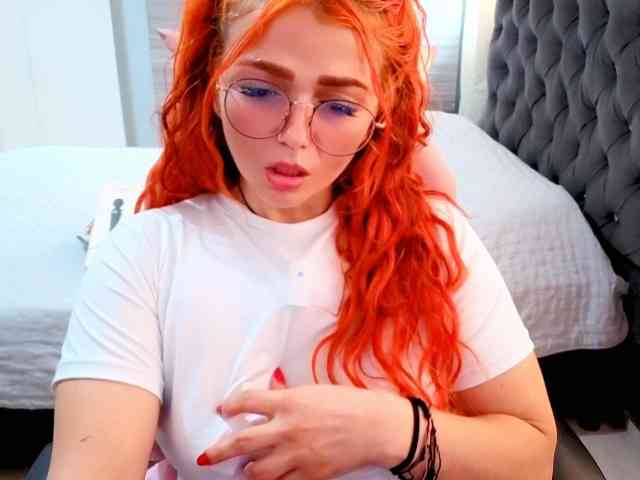 Alexatexass Live Webcam on BongaCams