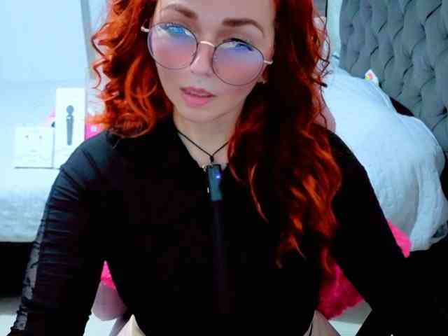 Alexatexass Live Webcam on BongaCams