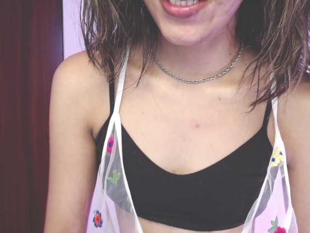 Valcooky live cam on BongaCams