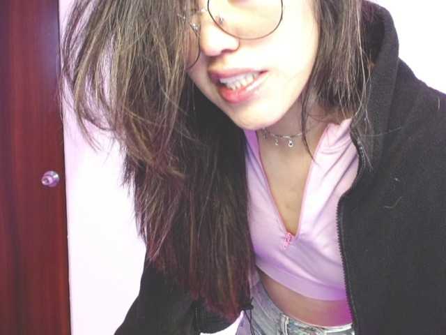 Valcooky live cam on BongaCams