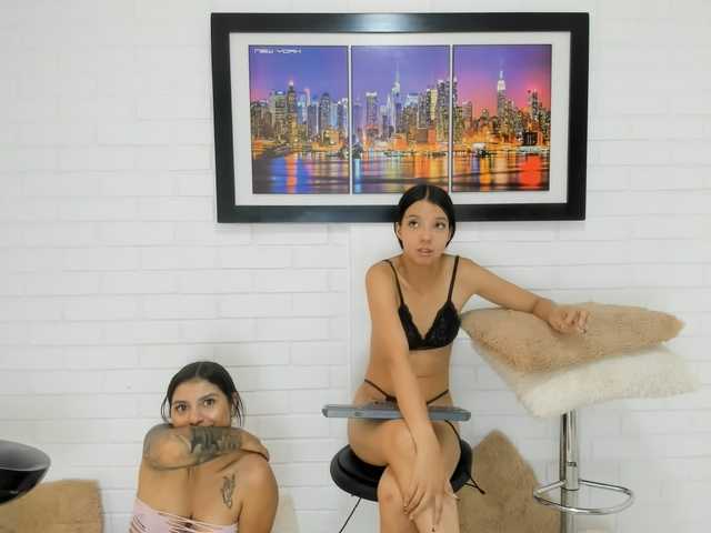 Canelasquirtxxx live cam on BongaCams