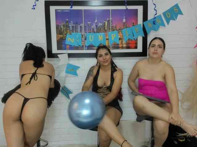 Fetish_girls_xxx webcam