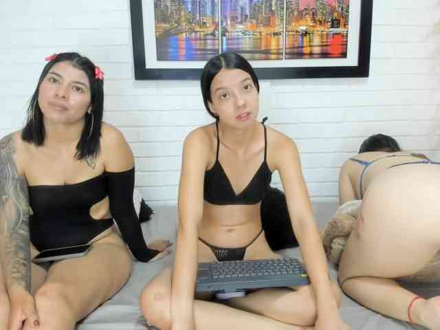 Fetish_girls_xxx webcam
