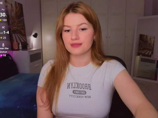 Alwaysfrida webcam