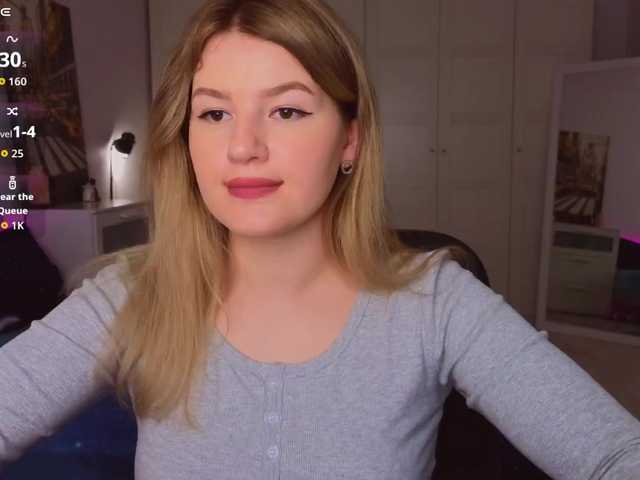 Alwaysfrida live cam on BongaCams