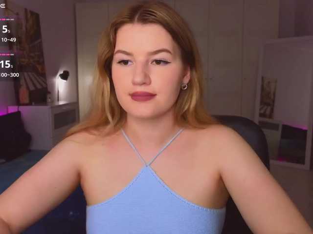 Alwaysfrida live cam on BongaCams