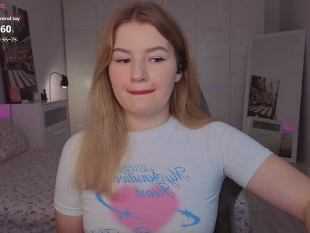 Alwaysfrida live cam preview