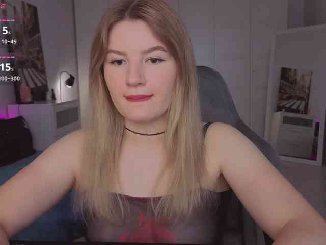 Alwaysfrida webcam