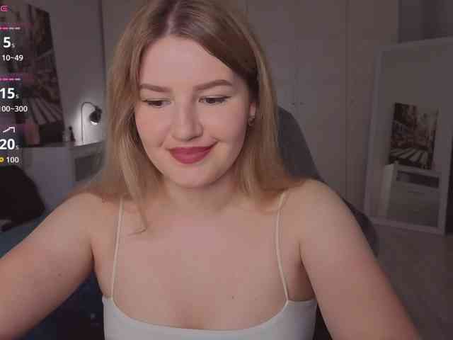 Alwaysfrida webcam