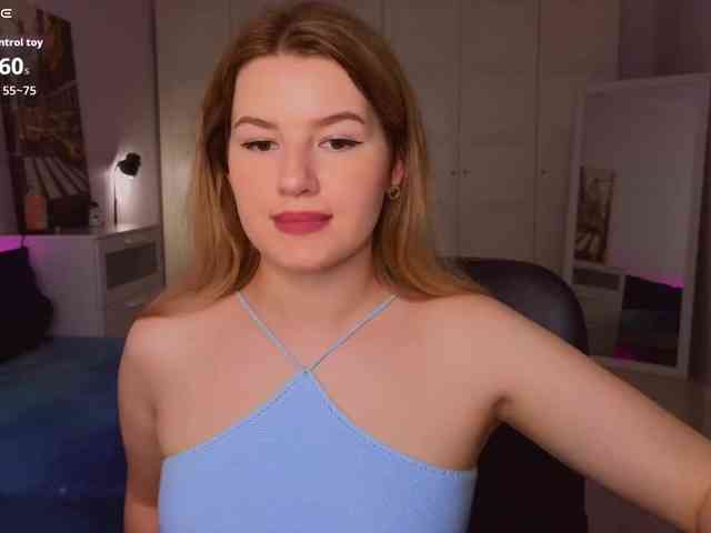 Alwaysfrida webcam