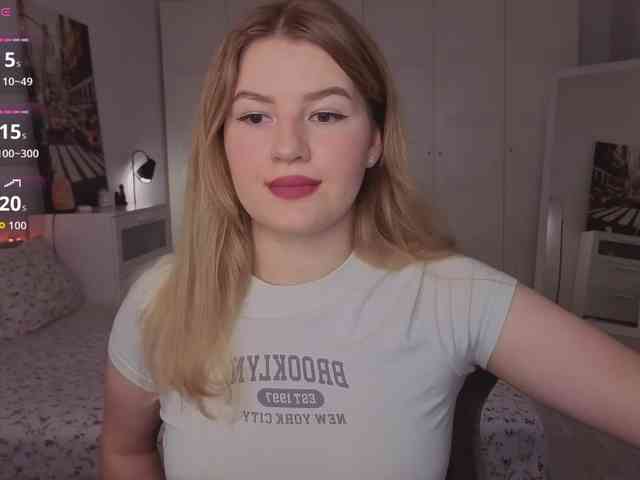 Alwaysfrida webcam