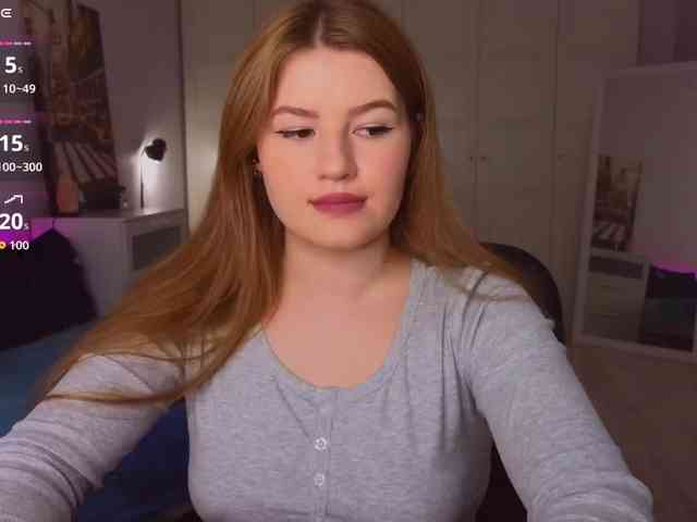 Alwaysfrida webcam