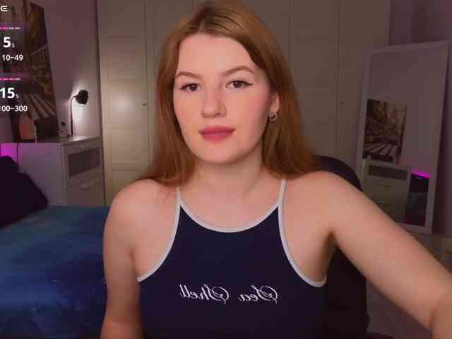 Alwaysfrida webcam