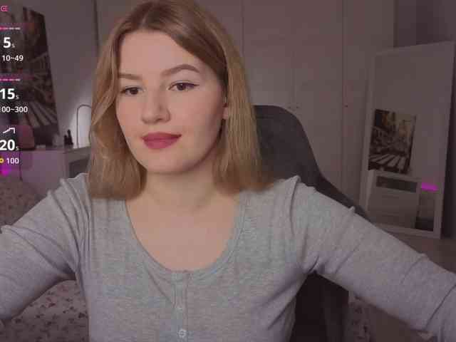 Alwaysfrida webcam