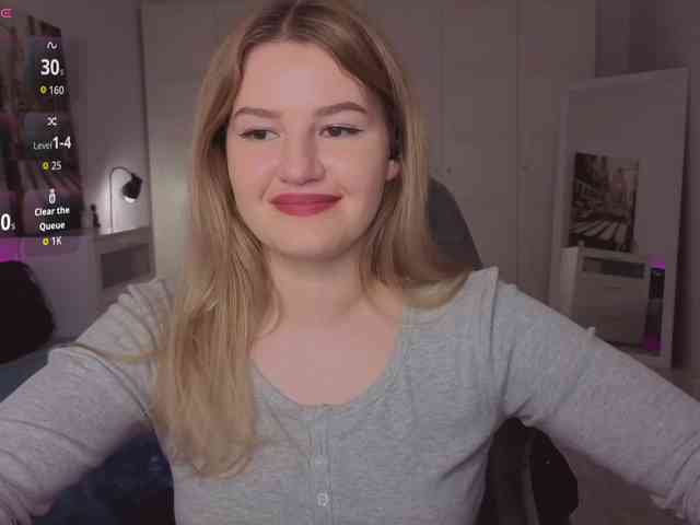 Alwaysfrida webcam