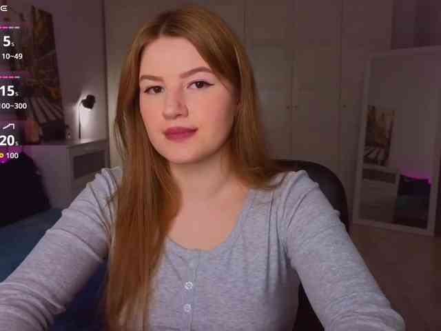 Alwaysfrida webcam