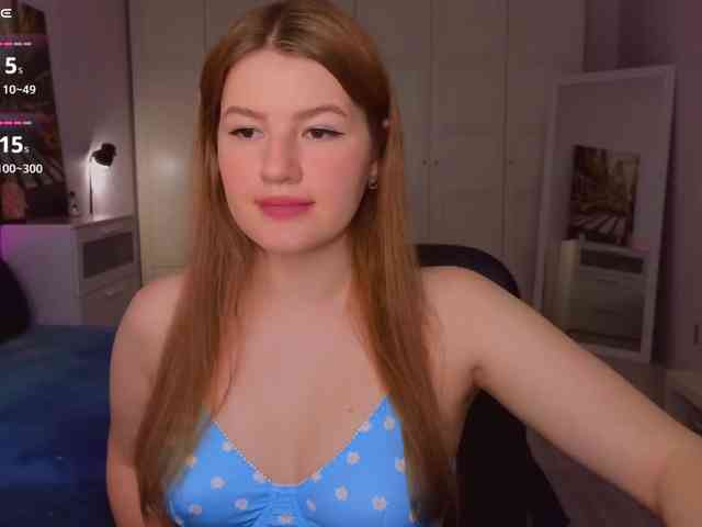 Alwaysfrida webcam