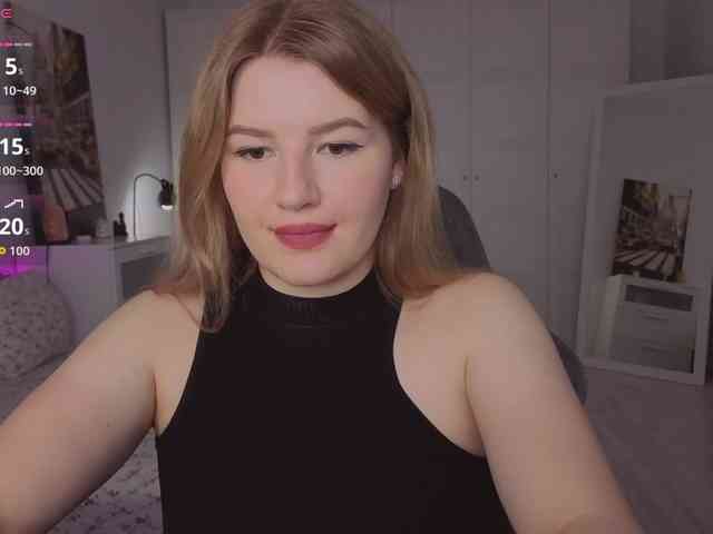 Alwaysfrida webcam