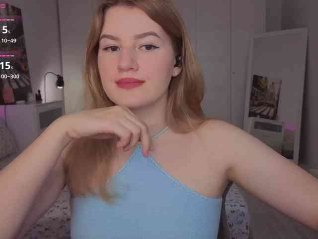 Alwaysfrida webcam