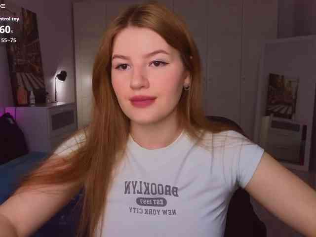 Alwaysfrida webcam