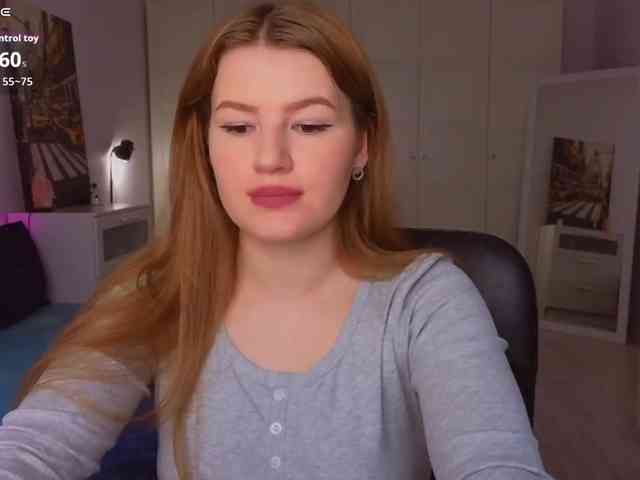 Alwaysfrida webcam