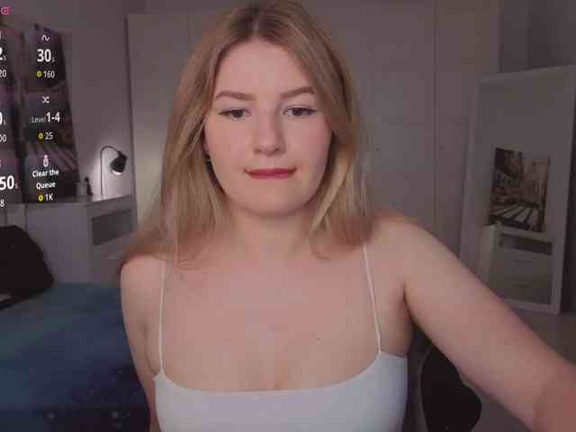 Alwaysfrida webcam