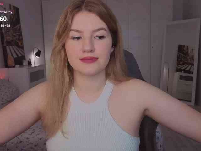 Alwaysfrida webcam