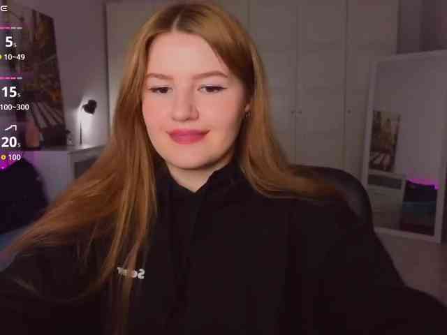 Alwaysfrida webcam