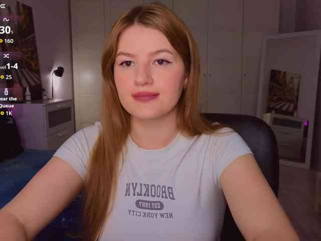 Alwaysfrida webcam