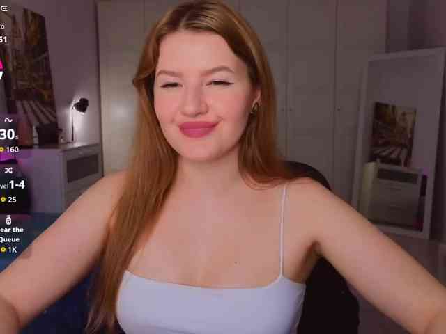 Alwaysfrida webcam