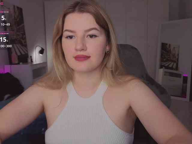 Alwaysfrida webcam
