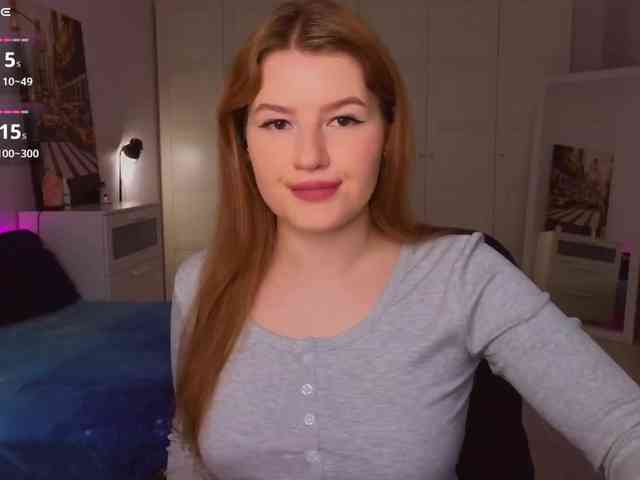 Alwaysfrida webcam