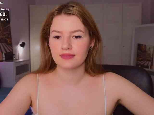 Alwaysfrida webcam