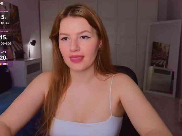 Alwaysfrida webcam