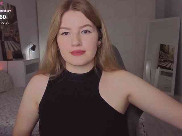 Alwaysfrida webcam