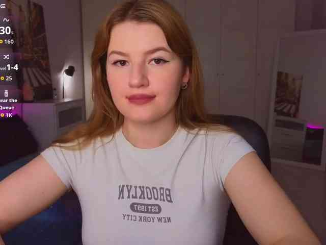 Alwaysfrida webcam