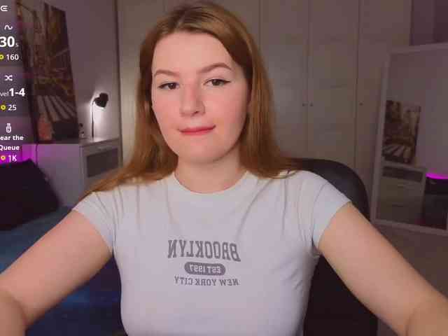 Alwaysfrida webcam