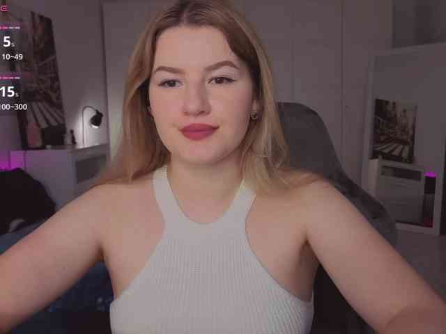 Alwaysfrida webcam