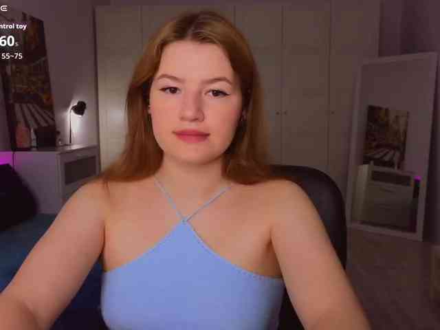 Alwaysfrida webcam